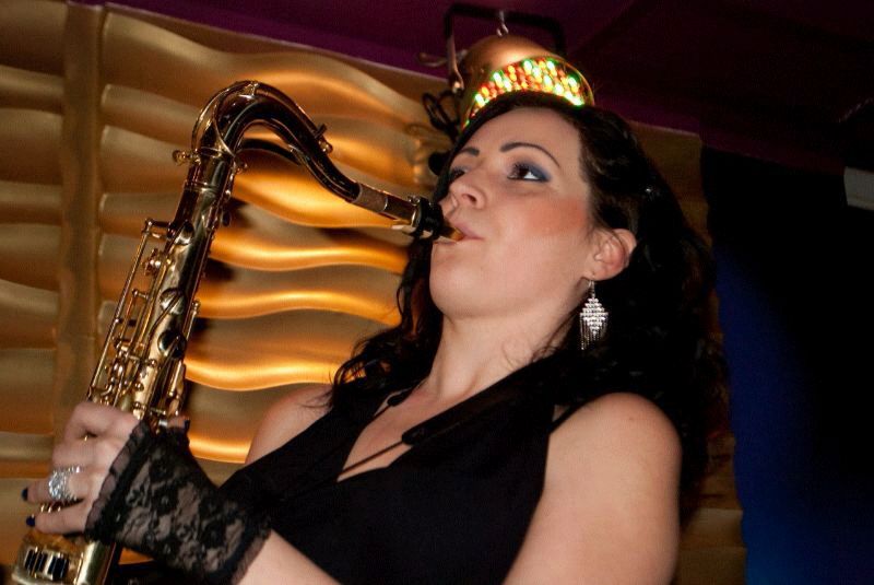 female saxophone player kolhapur